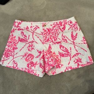 Floral Pink and White Lace Callahan Women's Shorts
